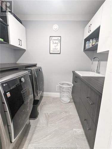 4206 Cesaire, Tracadie-Sheila, NB - Indoor Photo Showing Laundry Room