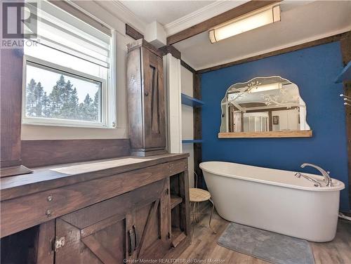 312 Guignard, Lamèque, NB - Indoor Photo Showing Bathroom