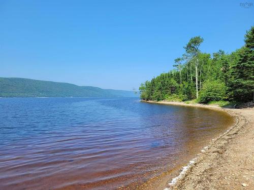 42Ab Widow Point Loop, Inverness, NS 