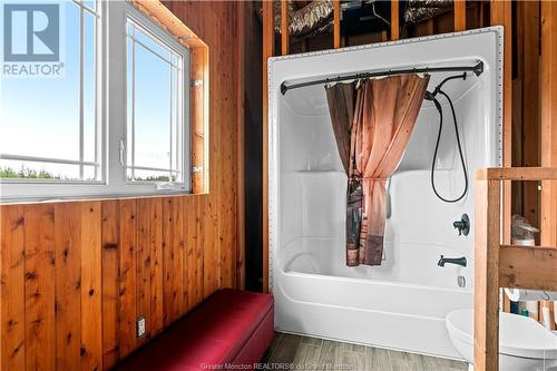 1645 Girouardville Rd, Saint-Maurice, NB - Indoor Photo Showing Bathroom
