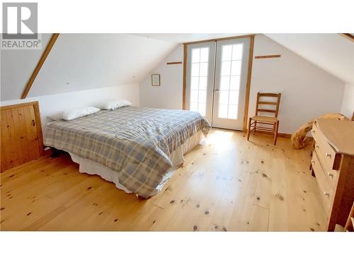 561 Graceys, Central Frontenac (Frontenac Centre), ON - Indoor Photo Showing Bedroom