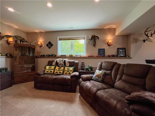 Brandon, Manitoba - Indoor Photo Showing Living Room