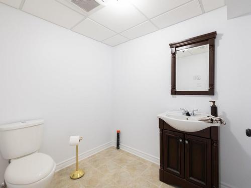 Salle de bains - 500  - 500A Rg Roy, Sainte-Martine, QC - Indoor Photo Showing Bathroom