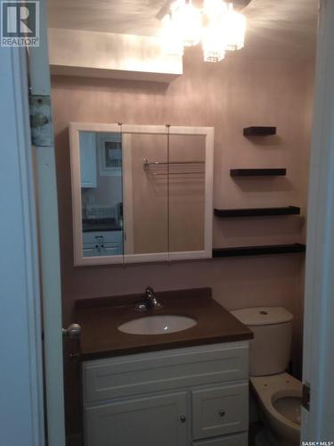 83 Franklin Avenue, Yorkton, SK - Indoor Photo Showing Bathroom