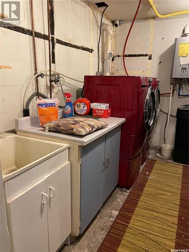 83 Franklin Avenue, Yorkton, SK - Indoor Photo Showing Laundry Room