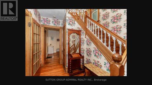 5411 Portage Rd, Niagara Falls, ON - Indoor Photo Showing Other Room