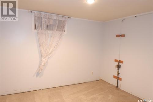 10 D Avenue, Willow Bunch, SK - Indoor Photo Showing Other Room