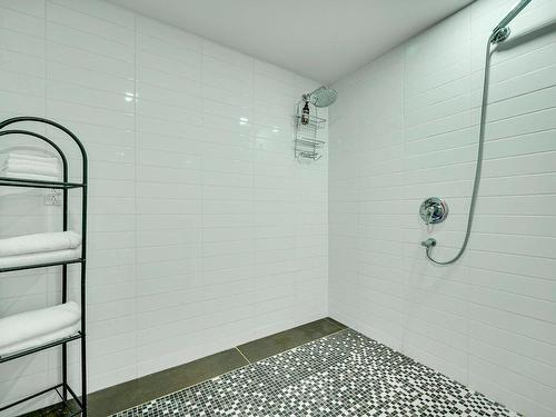 Bathroom - 198 Ch. Beaulne, Piedmont, QC - Indoor Photo Showing Bathroom