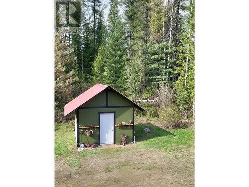 225 Barnes Creek Forest Service Road, Edgewood, BC - Outdoor