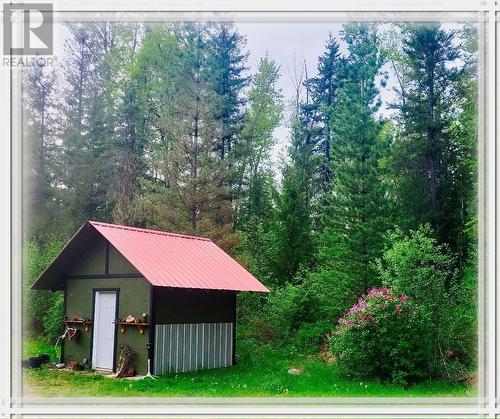 225 Barnes Creek Forest Service Road, Edgewood, BC - Outdoor