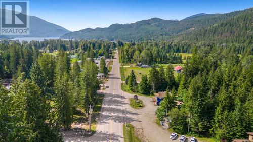 16095 3A Highway, Crawford Bay, BC 