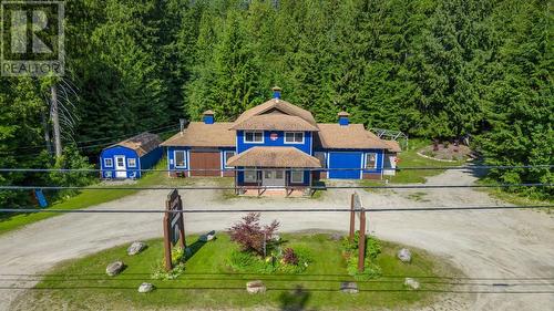 16095 3A Highway, Crawford Bay, BC 