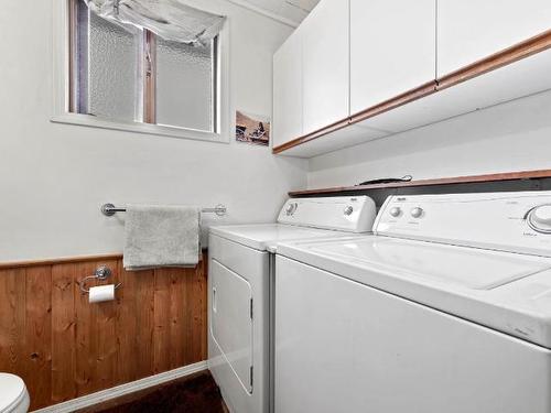 730 Okanagan Ave, Chase, BC - Indoor Photo Showing Laundry Room