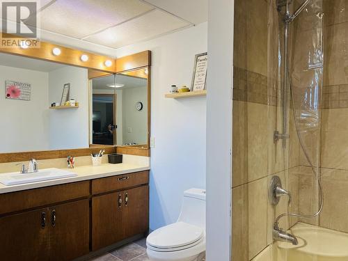 613 Hull Road, Williams Lake, BC - Indoor Photo Showing Bathroom