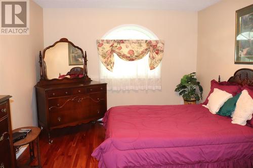 33 Colonial Avenue, Stephenville, NL - Indoor Photo Showing Bedroom