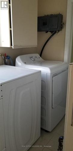 1055 North Street, Chatham-Kent, ON - Indoor Photo Showing Laundry Room