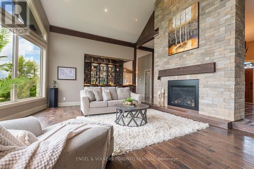 160 Robertson Avenue, Meaford, ON - Indoor Photo Showing Living Room With Fireplace