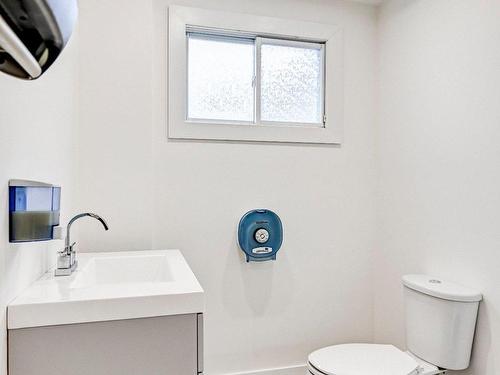 Salle d'eau - 581 Boul. Lacombe, Repentigny (Le Gardeur), QC - Indoor Photo Showing Bathroom