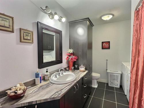 Dwelling - 4145 Boul. Rideau, Rouyn-Noranda, QC - Indoor Photo Showing Bathroom
