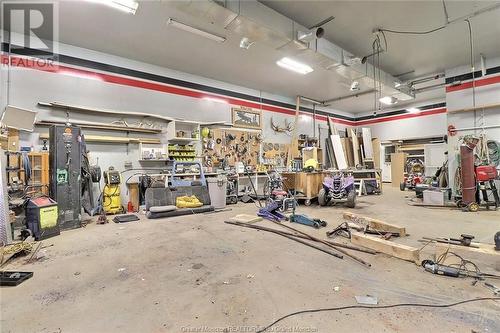 958 Route 933, Haute Aboujagane, NB - Indoor Photo Showing Garage