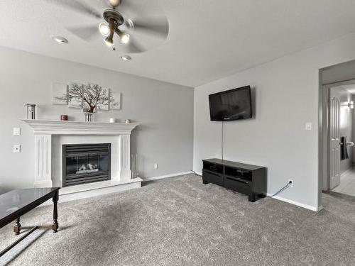 212 Murtle Road, Clearwater, BC - Indoor Photo Showing Living Room With Fireplace