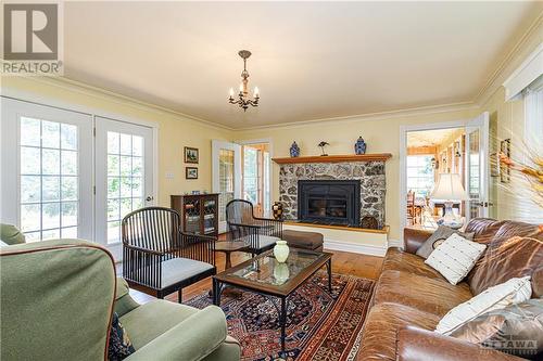 17 Main Street E, Westport, ON - Indoor Photo Showing Living Room With Fireplace