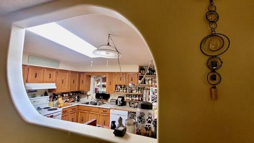 2010 Creek Street, Nelson, BC - Indoor Photo Showing Kitchen With Double Sink