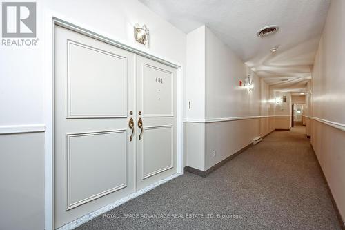 401 - 10 Armstrong Drive, Smiths Falls, ON - Indoor Photo Showing Other Room