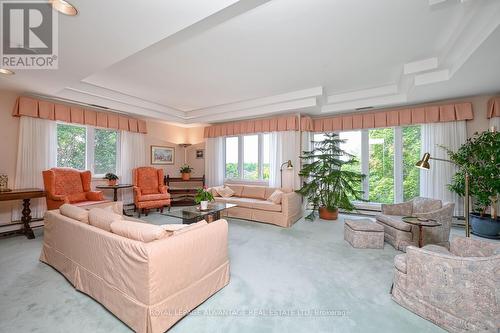 401 - 10 Armstrong Drive, Smiths Falls, ON - Indoor Photo Showing Living Room