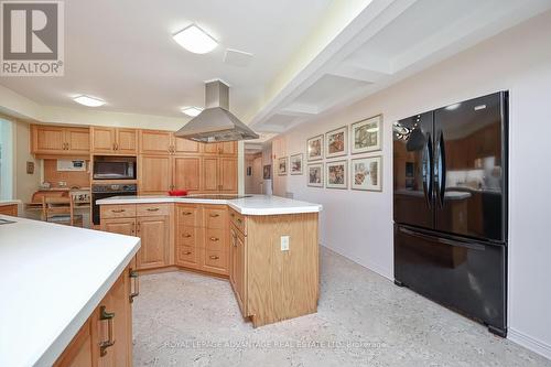 401 - 10 Armstrong Drive, Smiths Falls, ON - Indoor Photo Showing Kitchen