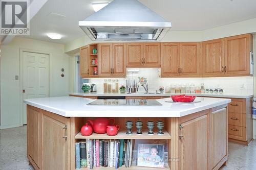 401 - 10 Armstrong Drive, Smiths Falls, ON - Indoor Photo Showing Kitchen