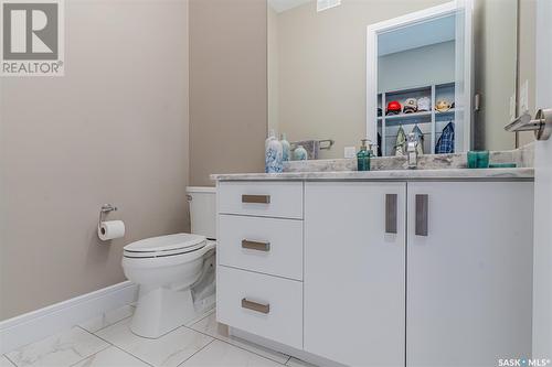 651 Bolstad Turn, Saskatoon, SK - Indoor Photo Showing Bathroom