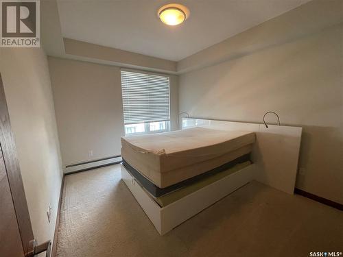 410 2101 Heseltine Road, Regina, SK - Indoor Photo Showing Bedroom
