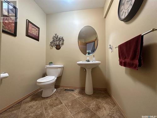 1211 Bence Place, Humboldt, SK - Indoor Photo Showing Bathroom