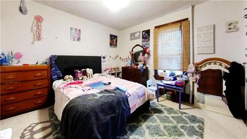 140114 80 Road W, Hamiota, MB - Indoor Photo Showing Bedroom