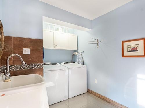 Salle de lavage - 357 Rg Beau-Lac, Stratford, QC - Indoor Photo Showing Laundry Room