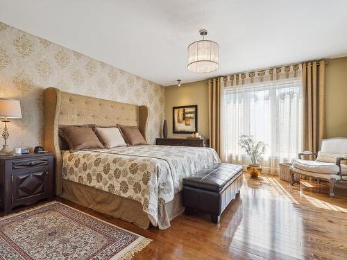 Chambre Ã  coucher principale - 1071 Rue Béique, Mont-Saint-Hilaire, QC - Indoor Photo Showing Bedroom