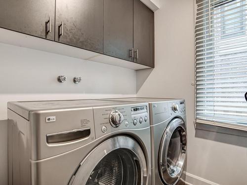 Laundry room - 1200 Rue Rembrandt, Brossard, QC - Indoor Photo Showing Laundry Room