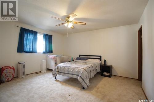 221 4Th Avenue, Whitewood, SK - Indoor Photo Showing Bedroom