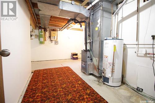221 4Th Avenue, Whitewood, SK - Indoor Photo Showing Basement