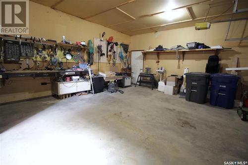 221 4Th Avenue, Whitewood, SK - Indoor Photo Showing Garage