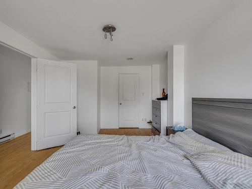 Chambre Ã Â coucher - 1754Z  - 1756Z Rue Notre-Dame, L'Ancienne-Lorette, QC - Indoor Photo Showing Bedroom