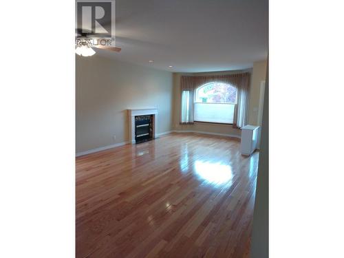 9800 Turner Street Unit# 52, Summerland, BC - Indoor With Fireplace