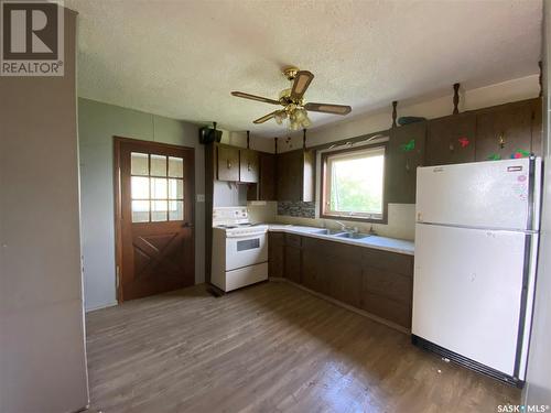 Excel Rd Acreage, Fertile Belt Rm No. 183, SK - Indoor Photo Showing Kitchen With Double Sink