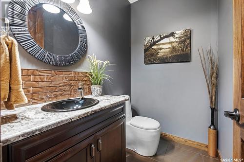 Verendrye Creek Acres, Kindersley Rm No. 290, SK - Indoor Photo Showing Bathroom