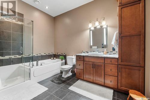 Verendrye Creek Acres, Kindersley Rm No. 290, SK - Indoor Photo Showing Bathroom