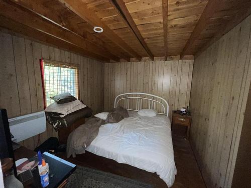Bedroom - 335  - 339 Ch. Des Voyageurs, Chute-Saint-Philippe, QC - Indoor Photo Showing Bedroom
