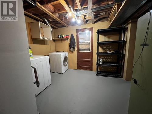 430 Chilako Crescent, Fraser Lake, BC - Indoor Photo Showing Laundry Room