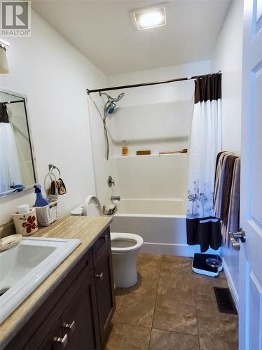 615 Pine Cove Road, St. Charles, ON - Indoor Photo Showing Bathroom