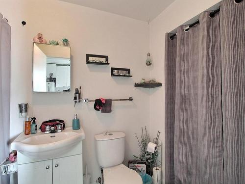 Salle de bains - 197  - 203 6E Rue, Rouyn-Noranda, QC - Indoor Photo Showing Bathroom